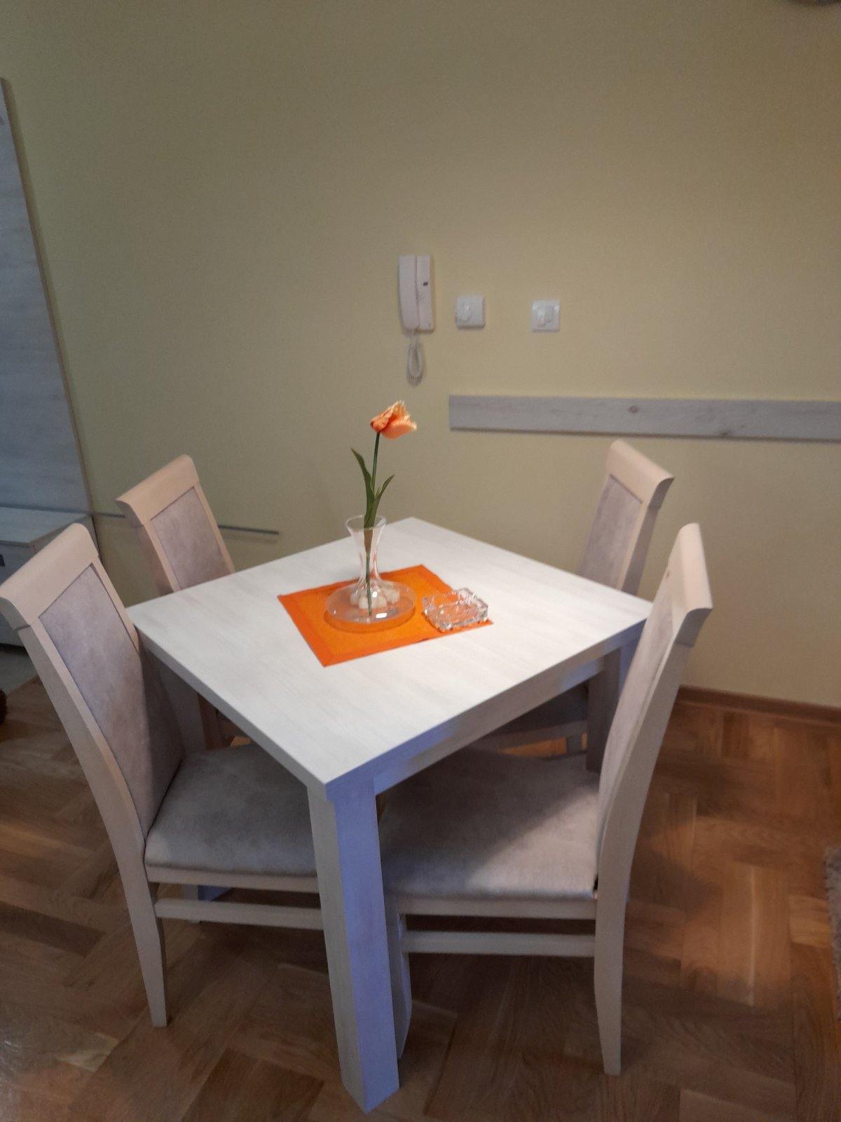 Golden Pine fotografija 22